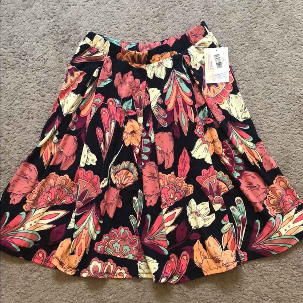 LulaRoe Madison skirt